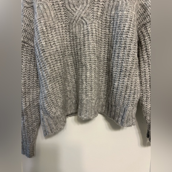 Aerie Light Gray Cropped Mock Neck Knit Sweater - Picture 9 of 11